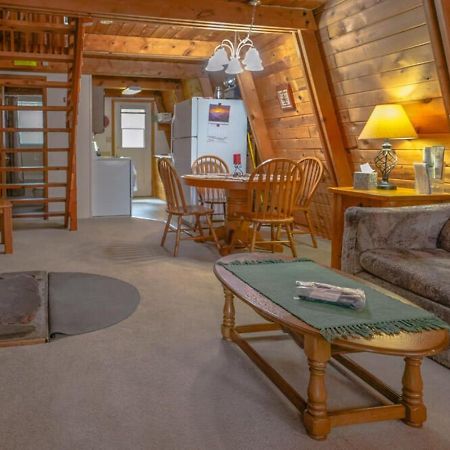 Rustic Cabin 2 - Two Bedroom Forest Lakes Estates Dış mekan fotoğraf