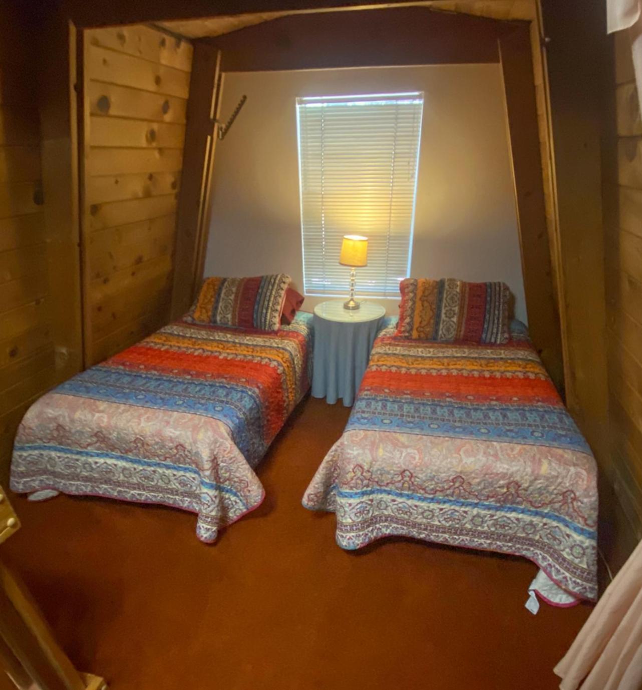 Rustic Cabin 2 - Two Bedroom Forest Lakes Estates Dış mekan fotoğraf
